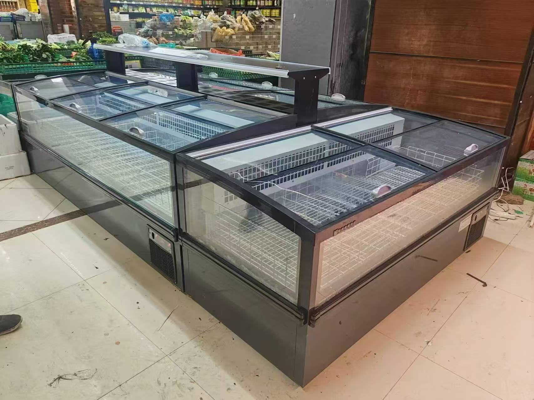 f19ff060-c5ff-42f0-a343-25e4439bb0c8